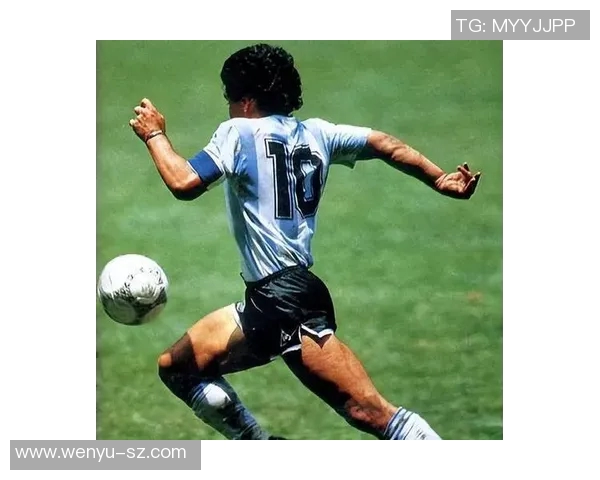 马拉多纳逝世:足坛传奇之光永不熄灭